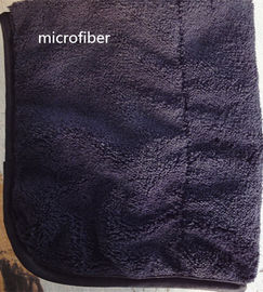 Asciugamano di pulizia stridente durevole di sport del nero di larghezza di Microfiber 300gsm 150cm bello